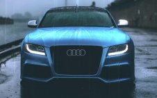 Audi RS5 under the rain