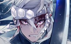 Tengen Uzui wielding his sword