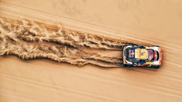rally car in desert (motorsports) live wallpaper